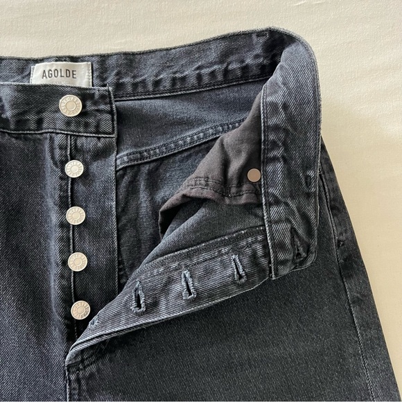 Agolde Riley Jeans in Contraband - Picture 7 of 16